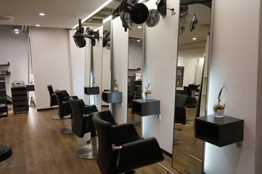 Liste 14 friseure in Zuffenhausen Stuttgart