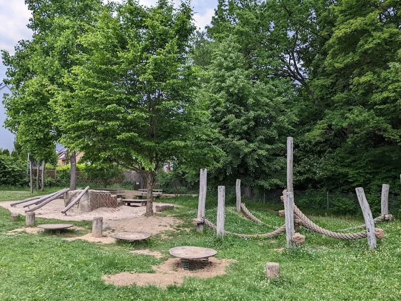 Öffentlicher Spielplatz Friedemannweg