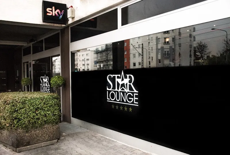 Star Lounge Sportsbar & Café