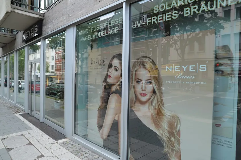 NEYES Beautyhouse - Düsseldorf