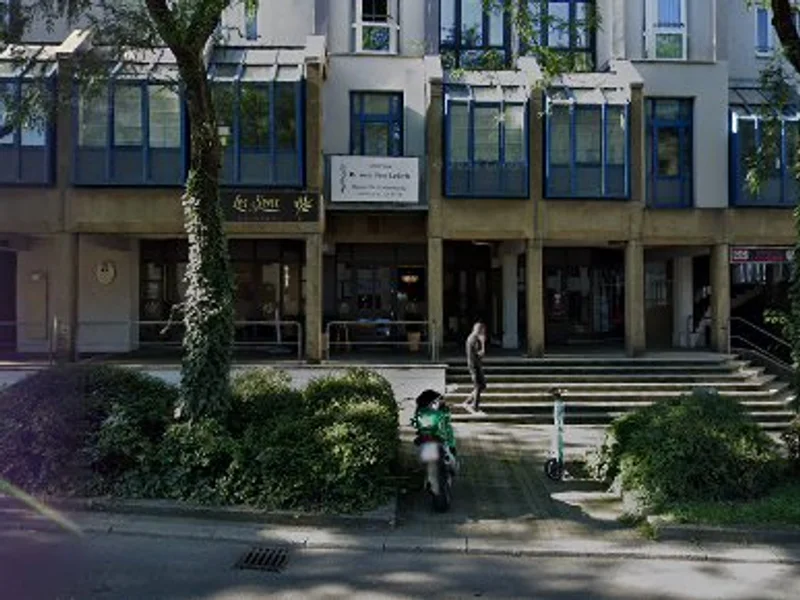 Lufthansa City Center ALR Business Travel