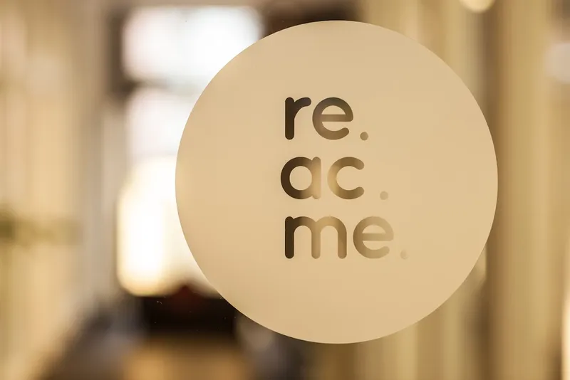 re.ac.me. - physio+ therapie