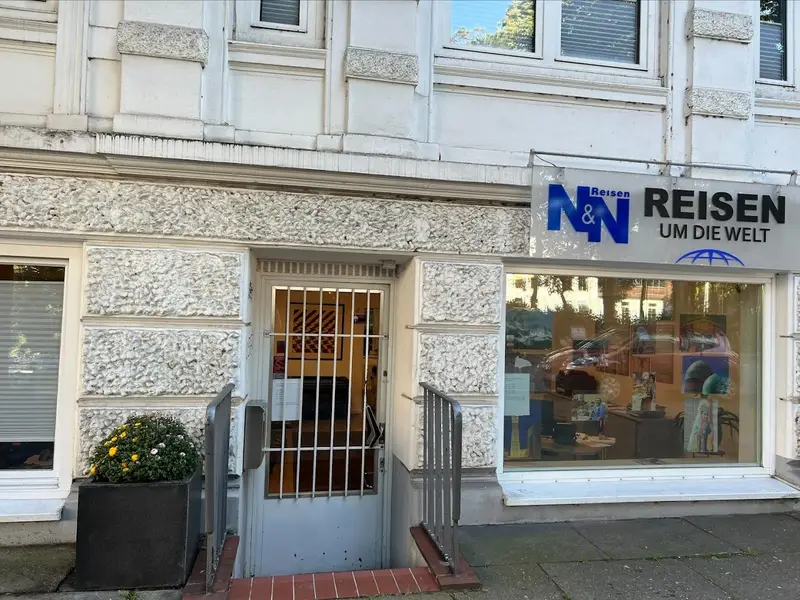 N + N Reisen