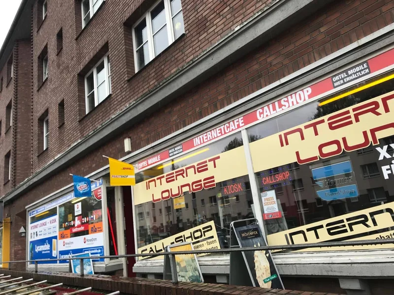 Kiosk & Internet Lounge