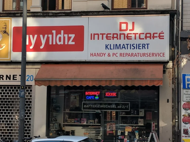 DJ Internetcafé