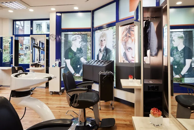 Overmann Frisuren - Friseur mit Zweithaarstudio