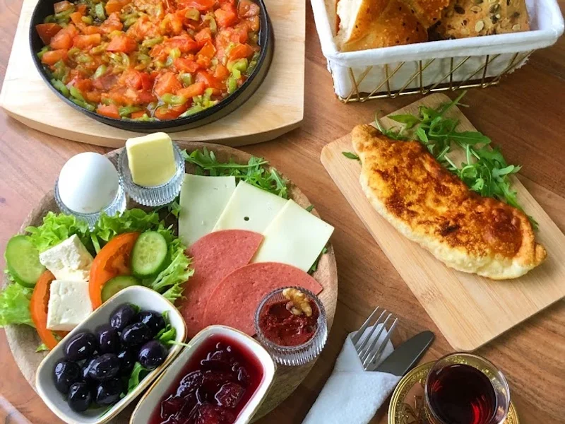 Golden Brunch Café & Frühstück