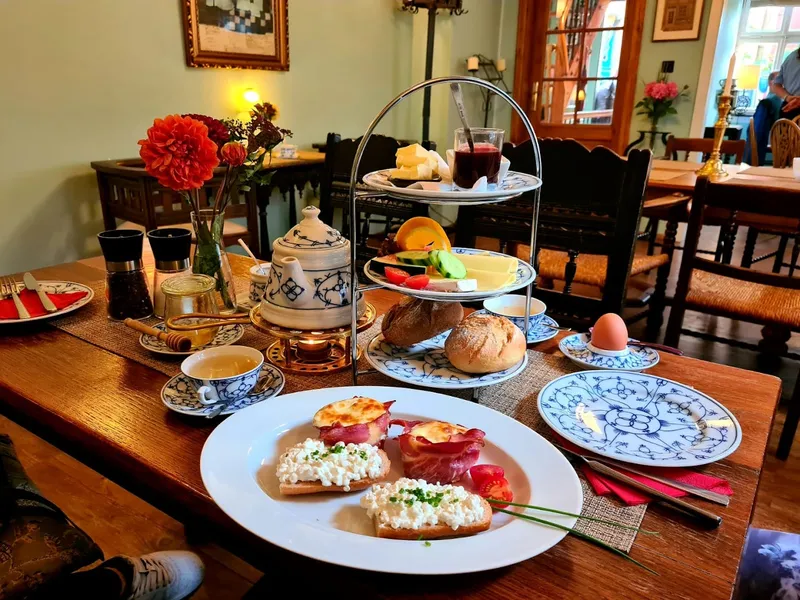 Teestübchen im Schnoor, Restaurant & Café