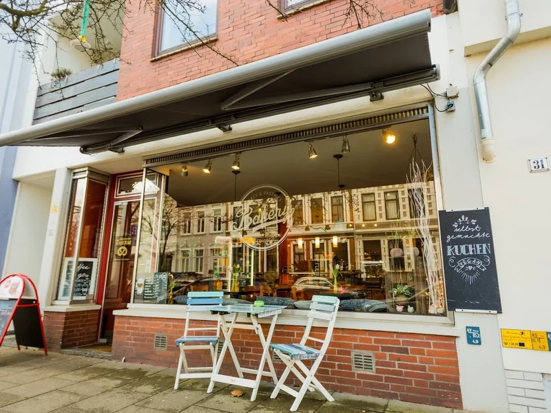 bakery - snacks&coffee