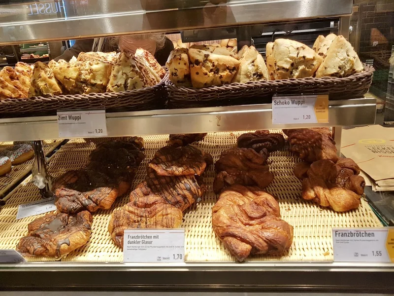 Kamps Bäckerei mit Backstube