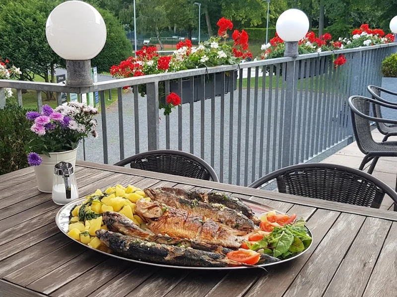 Tara Restaurant - Café Bar