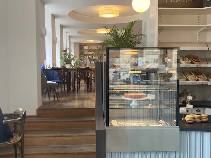 Café Glocke - Tagesbar & Café | Dresden - Neustadt