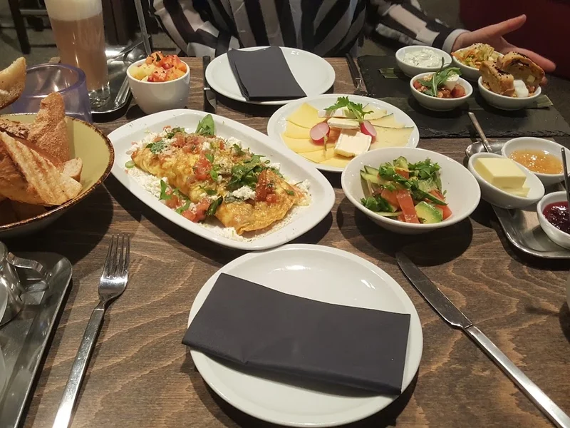 Numa - Restaurant & Catering