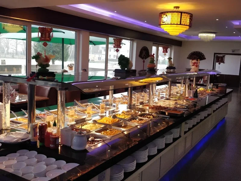 Gourmet-Palace Asia-Grill-Restaurant