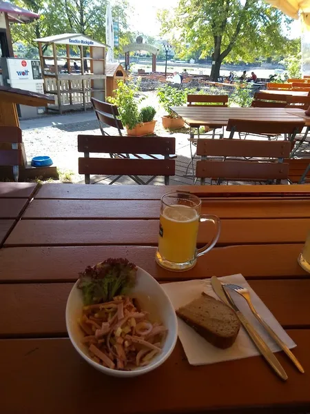 Biergarten ElbeGarten