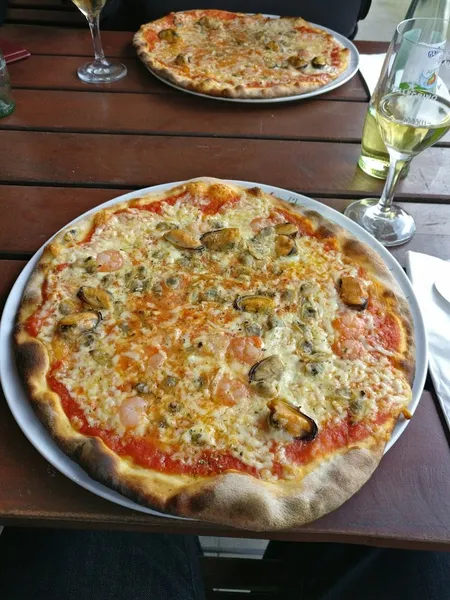 Pizzeria Bella Mia