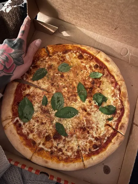 Pizza Capone's Holzkohleofen