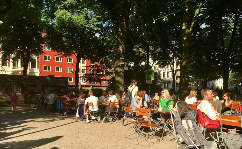 Biergarten Rathenauplatz Veedelstreff