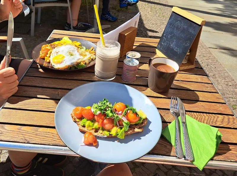 Forest Park Leipzig - Der knusprige Frühstücksladen