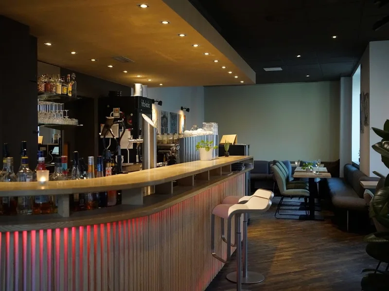 Maono - Food & Drinks