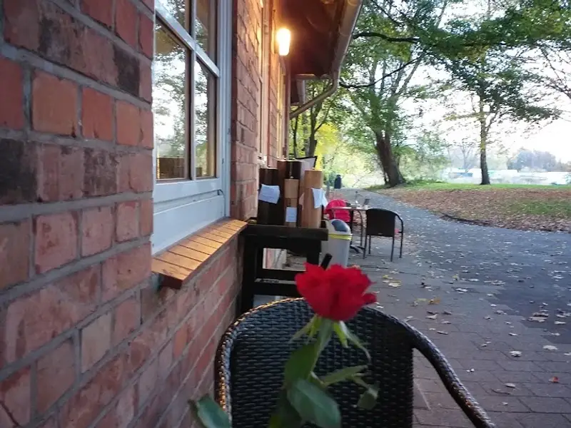 Café Knoops Park