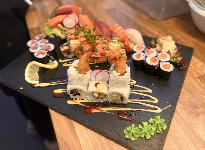 ASIA SUSHI BAR - ESSEN