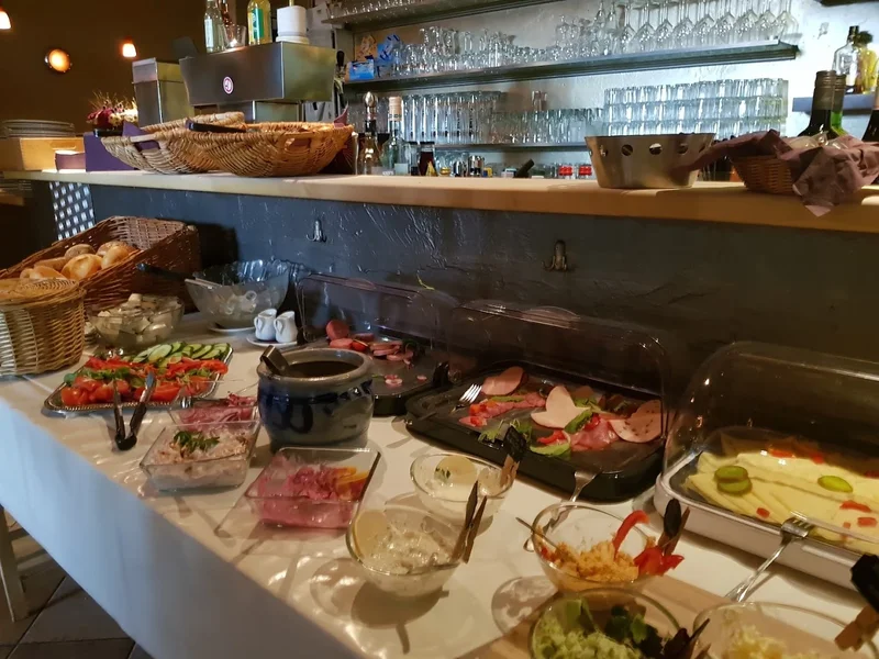 Zweischlingen Gastro