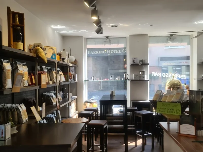 Casa del Caffe - Espresso Bar