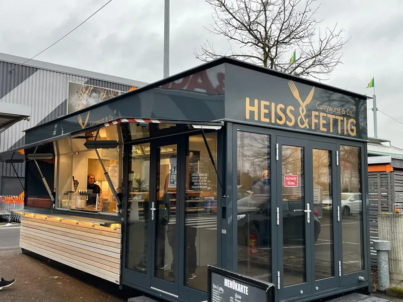 Imbiss am Hornbach Heiss & Fettig Currywurst & Co.