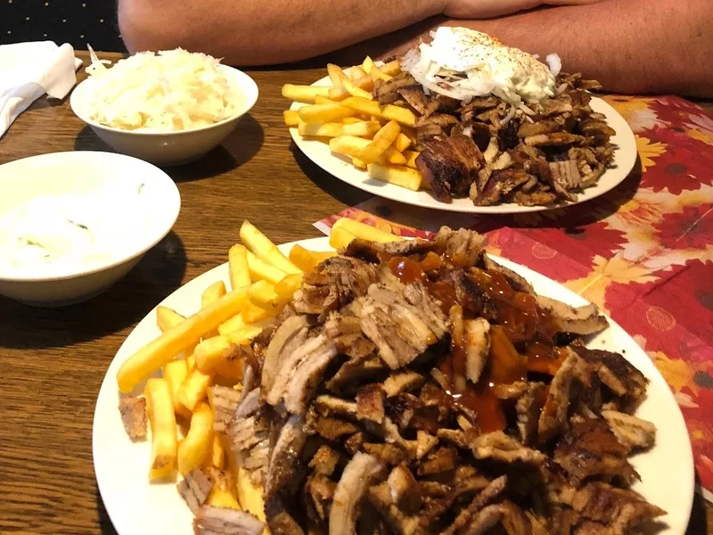 Akropolis No. 1 Grill