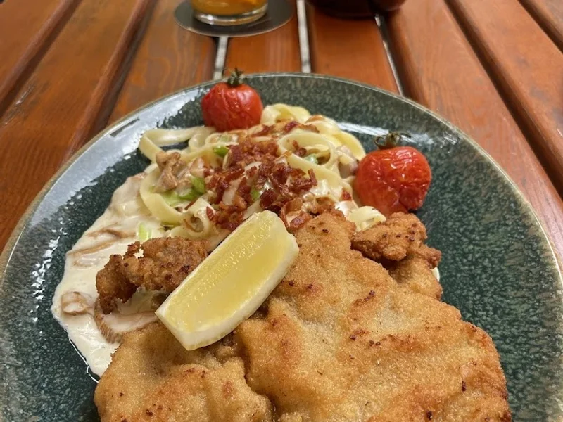 Restaurant & Pension HOFZWANZIG | moderne, deutsche Küche