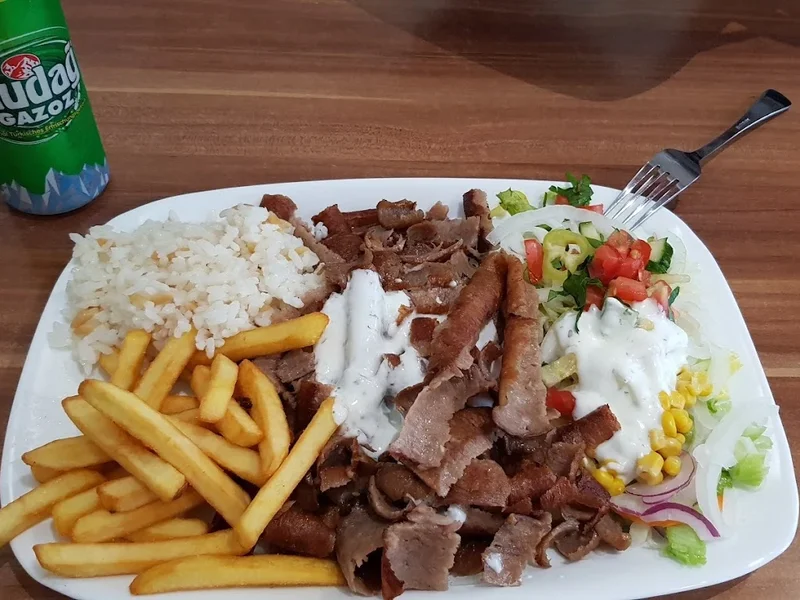 Stammheimer Pizza und Kebap