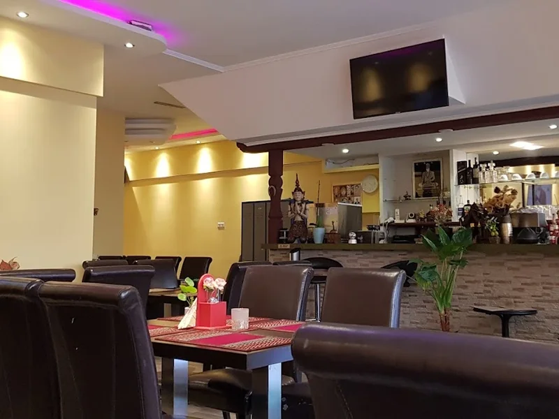 Lor Ling - Modern Thai Cuisine