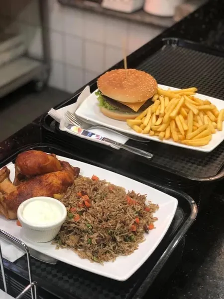 Palmen Grill NRW 3 - مطعم ومشويات النخيل