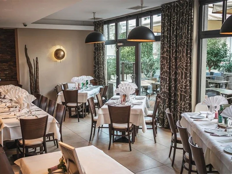 Ristorante La Piazza Da Roberto