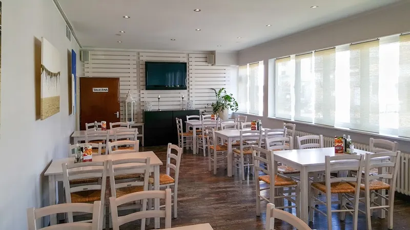 stogi - Restaurant & Taverna