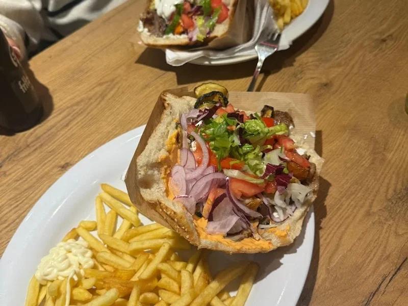 TimeOut - Istanbul Streetfood