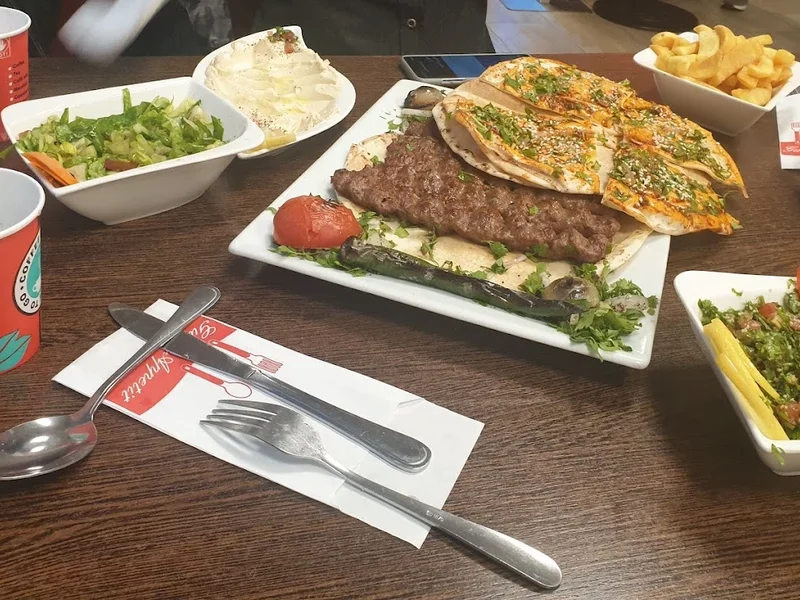 Damaskino Syrischer Imbiss