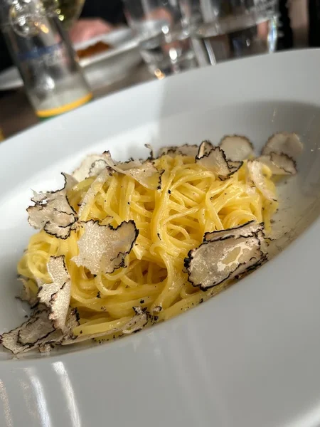 Trattoria La Castagnas - Italienisches Restaurant in Düsseldorf