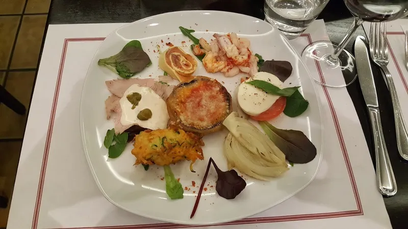 G. Saitta • Italienische Feinkost und Delikatessen