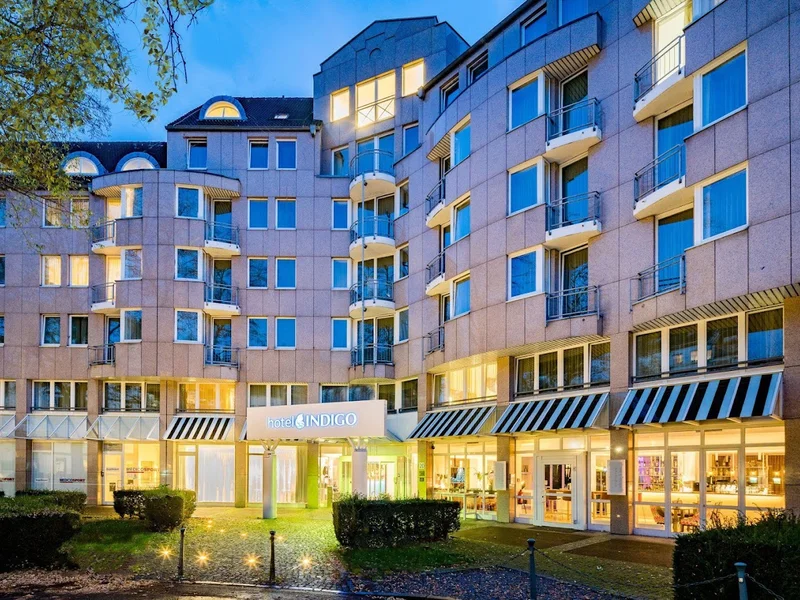 Hotel Indigo Dusseldorf - Victoriaplatz, an IHG Hotel