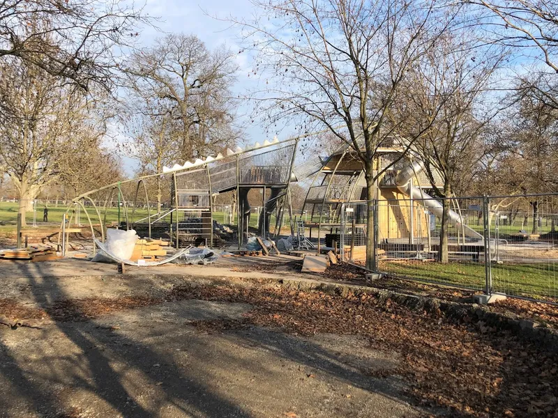 Spielplatz Rosensteinpark (ehem. Milkapyramide)