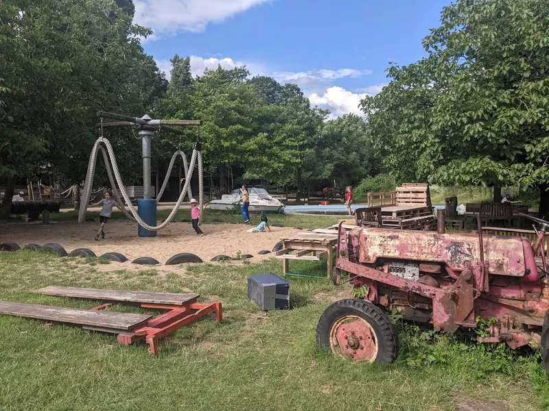 Abenteuerspielplatz Oberkassel