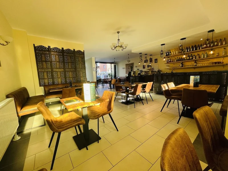 Holi - Indisches Restaurant & Cocktail Bar