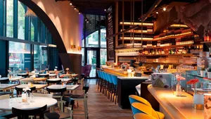restaurants mit sitzmöglichkeiten in Golzheim Düsseldorf