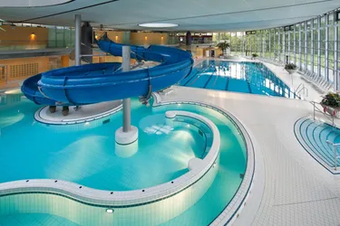 Liste 5 schwimmbäder in Berg am Laim München