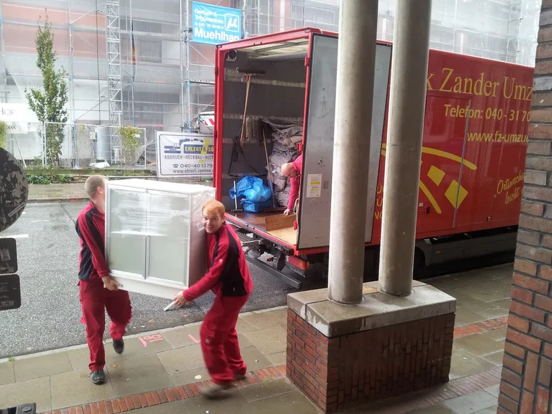 Frank Zander Umzüge Hamburg - Umzugsunternehmen Hamburg, 20 Jahre Erfahrung