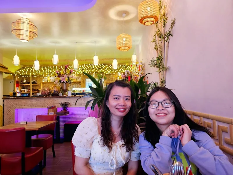 Huong Sen - Fine Sushi & Viet Cuisine