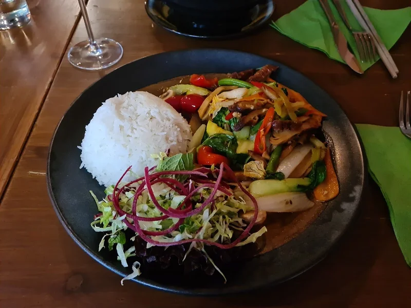 An Chay-Vegan Diner
