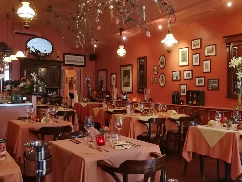 Kommödchen Weinbar & Eventlocation